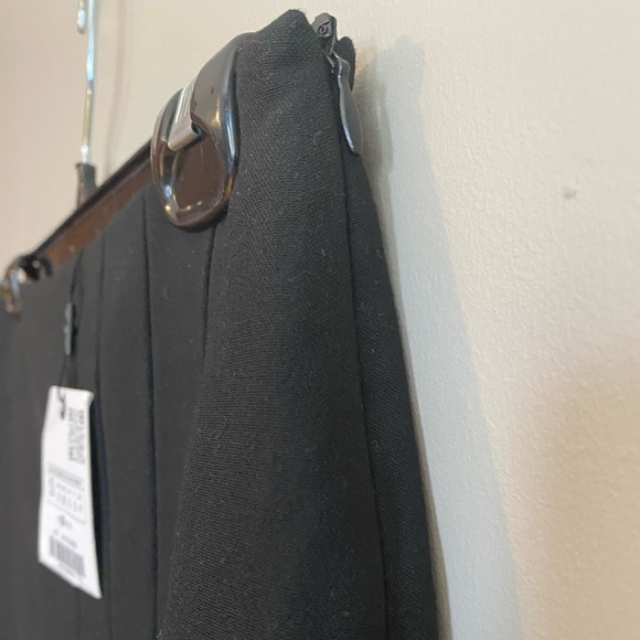 NWT Zara Skirt / Skort Mini Pleated Size S - Picture 3 of 6